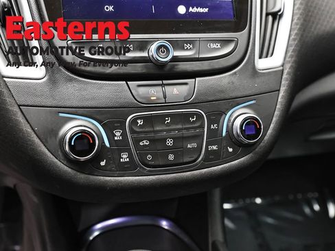 Used 2024 Chevrolet Malibu LT image 20