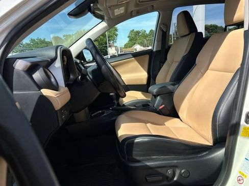 Used 2016 Toyota RAV4 Limited w/ Advanced Technology Package AWD/4WD image 32