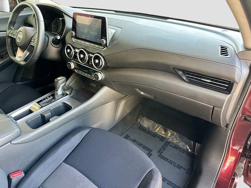 Used 2020 Nissan Sentra SV image 26