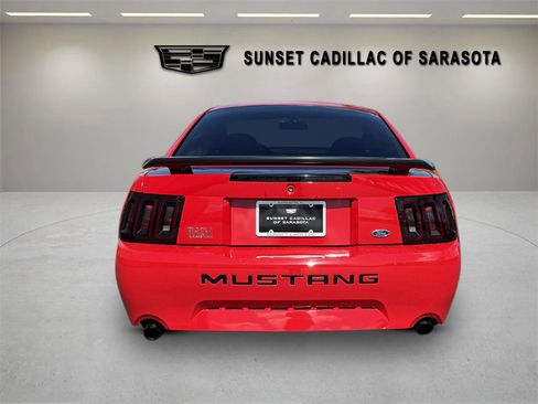 Used 2003 Ford Mustang Mach 1 RWD image 3