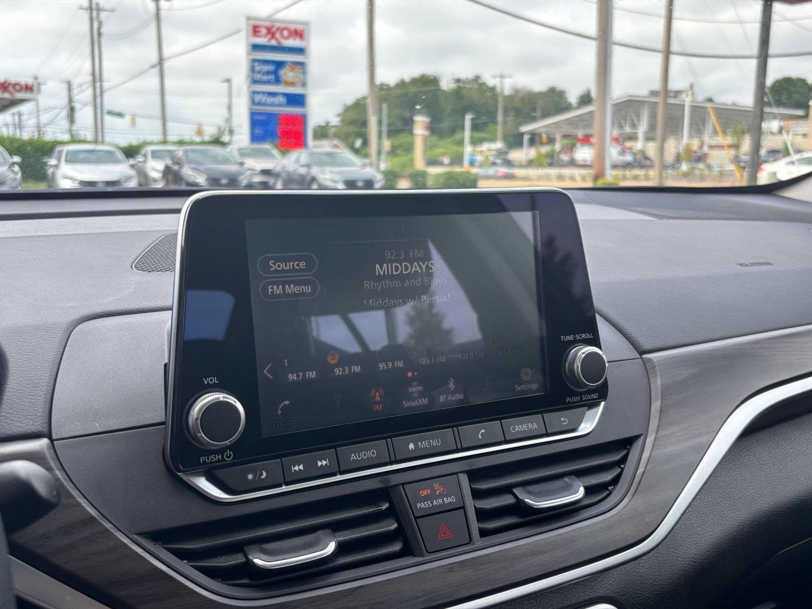 Used 2026 Nissan Altima 2.5 SV FWD image 19