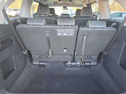 Used 2023 Honda Odyssey Elite image 14