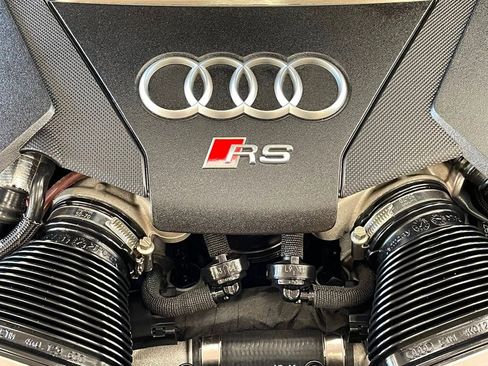Used 2023 Audi RS 7 Sportback w/ Carbon Optic Package AWD/4WD image 56