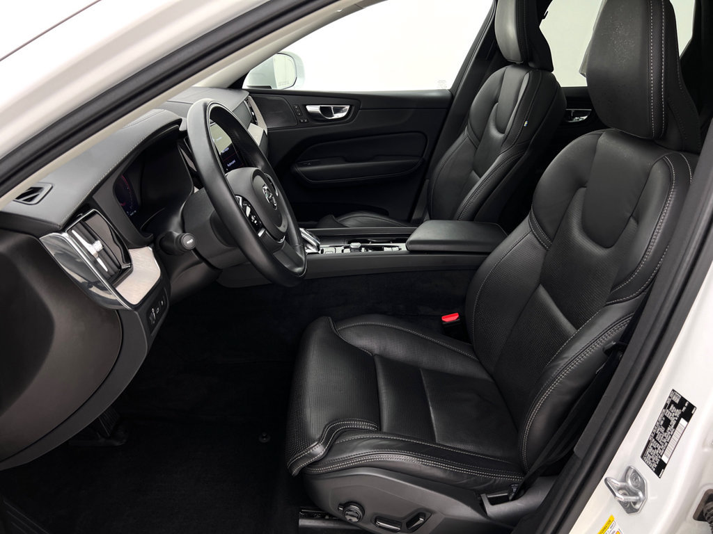 Used 2021 Volvo XC60 T8 Inscription w/ Advanced Package AWD/4WD image 11