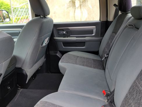 Used 2014 RAM 1500 Big Horn AWD/4WD image 30