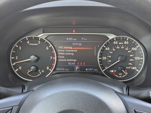 Used 2024 Nissan Altima 2.5 SV image 32