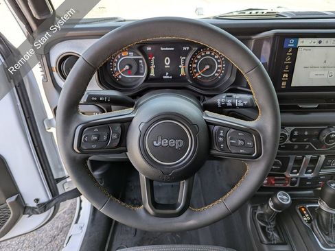 Used 2024 Jeep Wrangler Sport AWD/4WD image 19