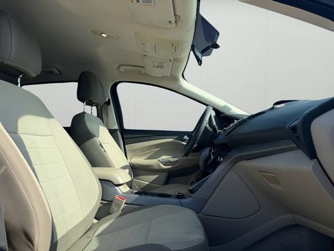 Used 2014 Ford Escape SE FWD image 11