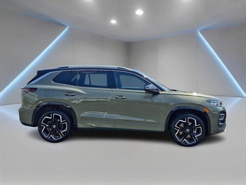 Certified 2025 Volkswagen Tiguan SEL R-Line AWD/4WD image 4
