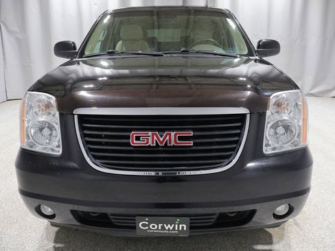Used 2013 GMC Yukon XL SLT w/ SLT-2 Equipment Package image 7