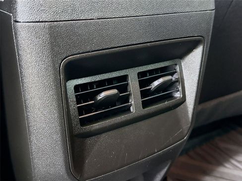 Used 2024 Chevrolet Colorado Trail Boss AWD/4WD image 24