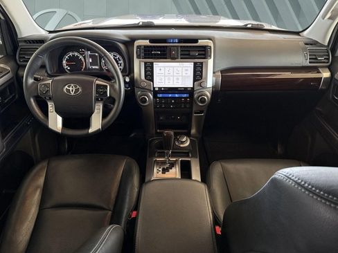 Used 2022 Toyota 4Runner Limited AWD/4WD image 13
