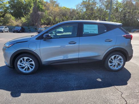 New 2027 Chevrolet Bolt LT w/ Comfort Package image 10