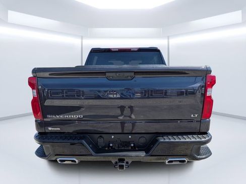 Used 2023 Chevrolet Silverado 1500 LT Trail Boss AWD/4WD image 4