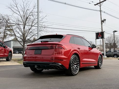 Used 2024 Audi SQ8 Premium Plus image 3