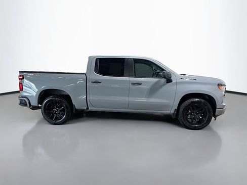 Used 2024 Chevrolet Silverado 1500 Custom w/ LPO, Dark Essentials Package AWD/4WD image 5