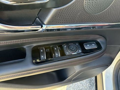 New 2025 Lincoln Corsair Grand Touring w/ Equipment Group 301A AWD/4WD image 13