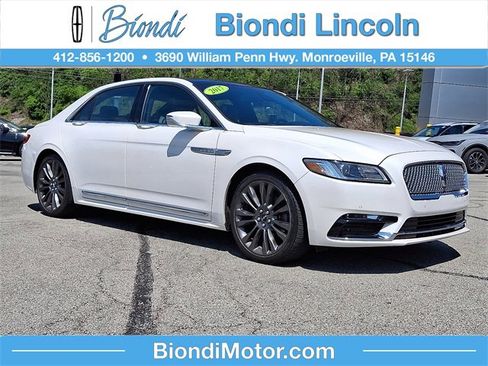 Used 2017 Lincoln Continental Select w/ Climate Package AWD/4WD image 1