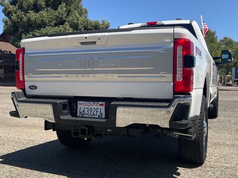 Used 2025 Ford F250 King Ranch w/ Chrome Package AWD/4WD image 59