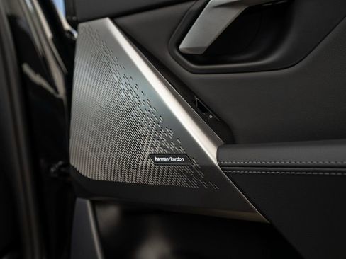 New 2026 BMW 530i xDrive w/ M Sport Package image 43