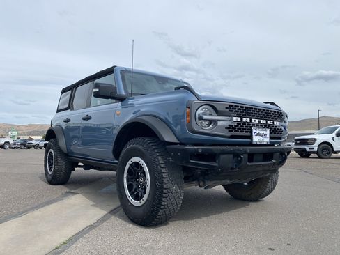 Used 2024 Ford Bronco Badlands AWD/4WD image 18