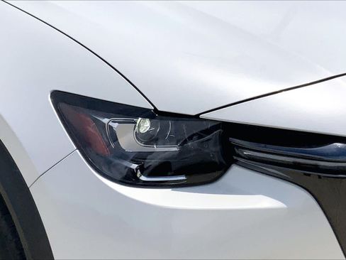 Certified 2025 MAZDA CX-90 Plug-In Hybrid w/Premium Sport AWD/4WD image 27