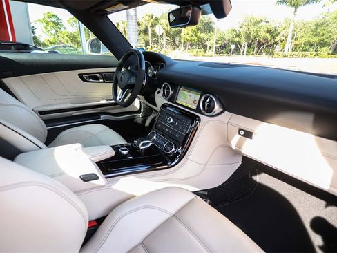 Used 2012 Mercedes-Benz SLS AMG Coupe image 44