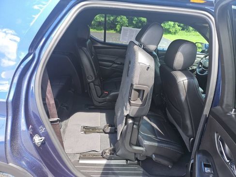Used 2023 Chevrolet Traverse LT AWD/4WD image 31