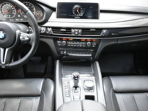 Used 2017 BMW X6 M AWD/4WD image 19