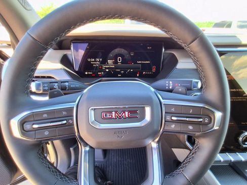 New 2026 GMC Acadia Elevation w/ Black Edition AWD/4WD image 13
