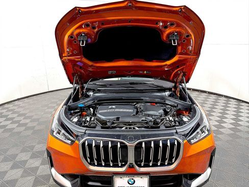Used 2025 BMW X1 xDrive28i w/ Premium Package AWD/4WD image 32