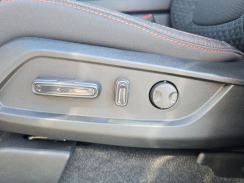 New 2026 Honda Pilot Sport image 18