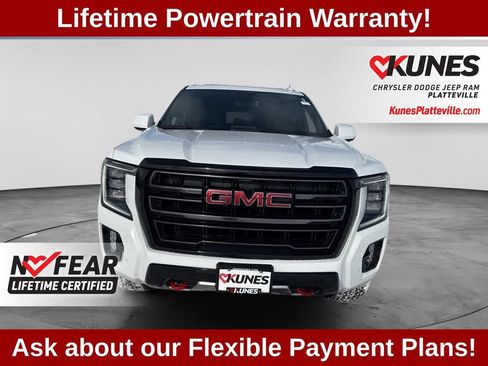 Used 2024 GMC Yukon AT4 AWD/4WD image 7