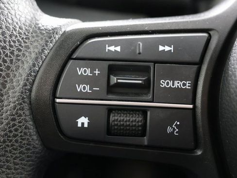 Used 2024 Honda CR-V EX image 11