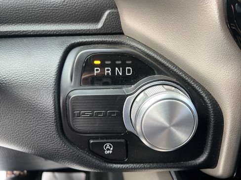 Used 2022 RAM 1500 Laramie RWD image 15