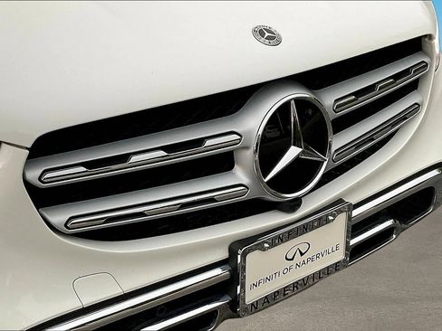 Used 2021 Mercedes-Benz GLC 300 4MATIC image 32