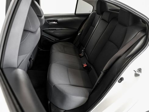 Used 2020 Toyota Corolla LE FWD image 38
