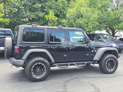 Used 2023 Jeep Wrangler Unlimited Sport AWD/4WD image 3