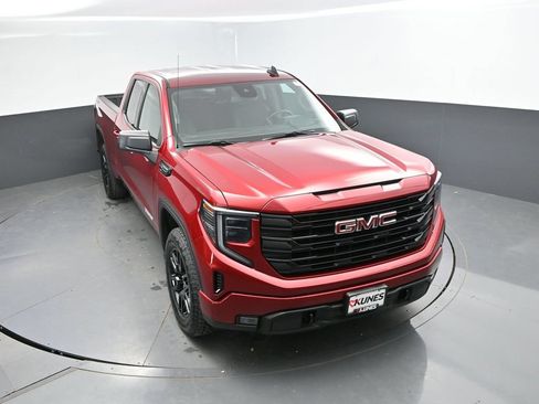 Used 2023 GMC Sierra 1500 Elevation AWD/4WD image 25