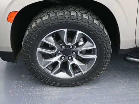 Used 2023 Chevrolet Tahoe LT w/ LT Signature Plus Package image 25