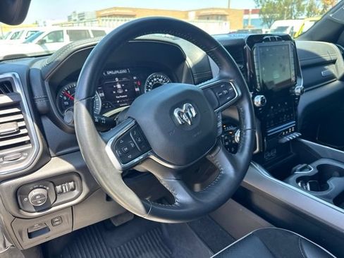 Used 2023 RAM 1500 Laramie AWD/4WD image 18