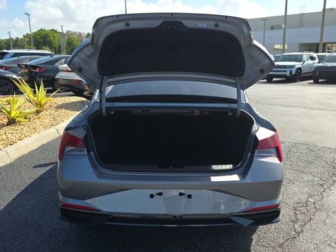 Certified 2023 Hyundai Elantra Limited image 23
