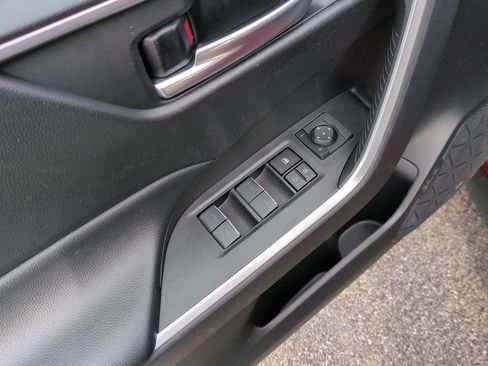 Used 2023 Toyota RAV4 XLE image 23