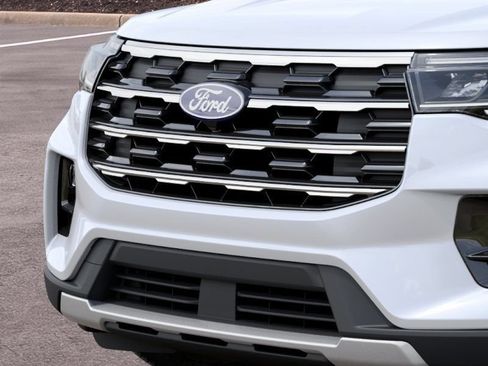 Used 2027 Ford Explorer Active w/ Active Comfort Package AWD/4WD image 22