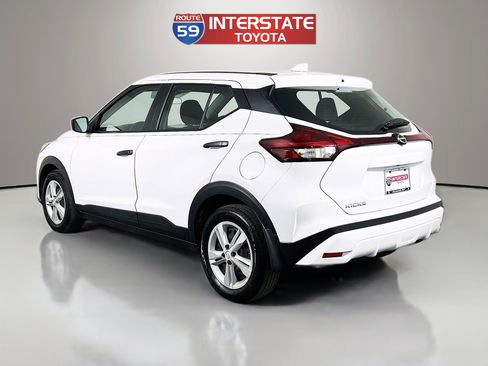 Used 2024 Nissan Kicks S image 5