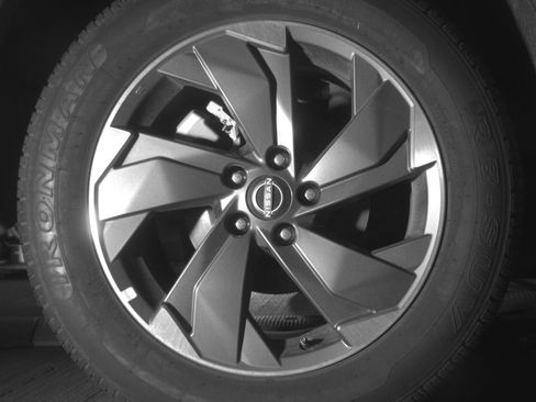 Used 2025 Nissan Rogue SV FWD image 15