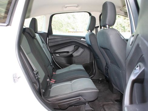 Used 2018 Ford C-MAX SE FWD image 13