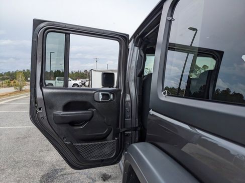 Used 2025 Jeep Wrangler Unlimited Sport S 4xe image 53