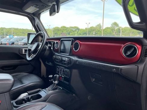 Used 2022 Jeep Wrangler Rubicon w/ LED Lighting Group AWD/4WD image 28