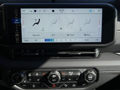 Used 2024 Jeep Wrangler Sahara w/ Technology Group image 22